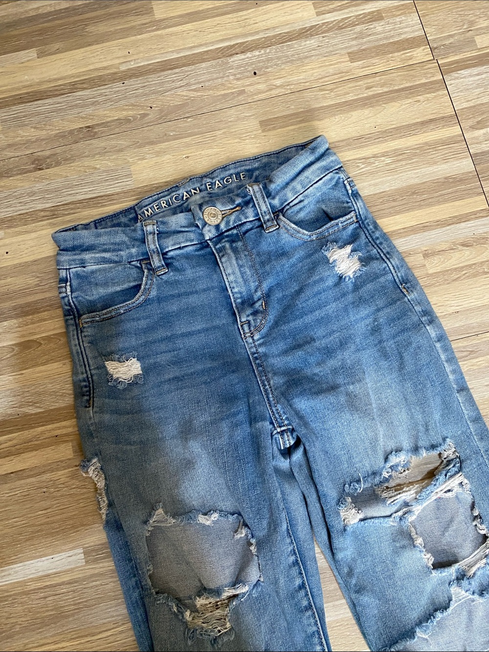 AMERICAN EAGLE Curvy High Rise DISTRESSED jeggings size women’s 000 short - Picture 5 of 10